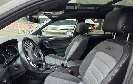 Volkswagen Tiguan II, 2019 год, 3 890 000 рублей, 12 фотография