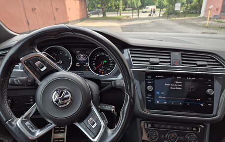 Volkswagen Tiguan II, 2019 год, 3 890 000 рублей, 11 фотография