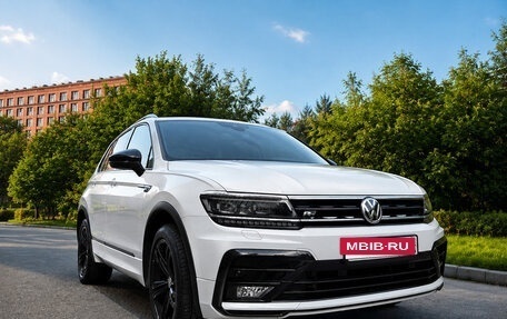 Volkswagen Tiguan II, 2019 год, 3 890 000 рублей, 4 фотография