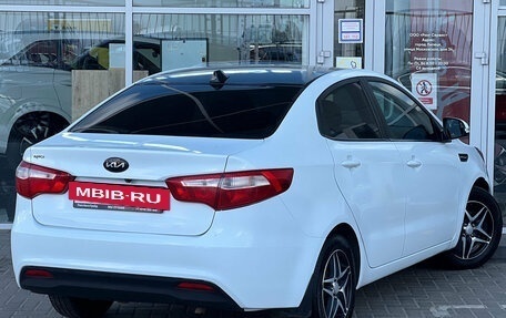KIA Rio III рестайлинг, 2013 год, 729 000 рублей, 2 фотография