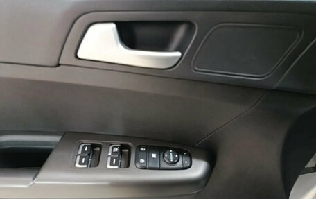 KIA Sportage IV рестайлинг, 2021 год, 2 550 000 рублей, 17 фотография