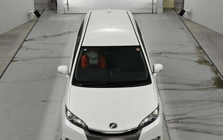 Toyota Wish II, 2017 год, 1 187 010 рублей, 2 фотография