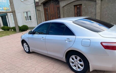 Toyota Camry, 2011 год, 1 015 000 рублей, 1 фотография