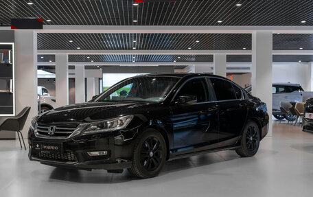 Honda Accord IX рестайлинг, 2013 год, 1 590 000 рублей, 1 фотография