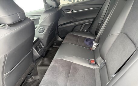 Toyota Camry, 2025 год, 3 850 000 рублей, 3 фотография