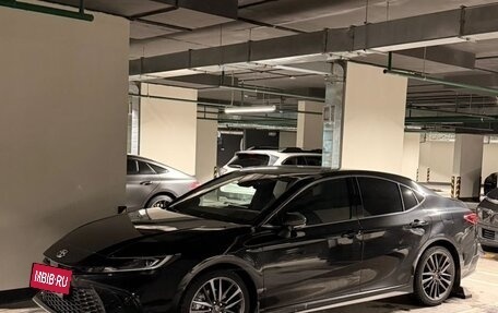 Toyota Camry, 2025 год, 3 850 000 рублей, 2 фотография