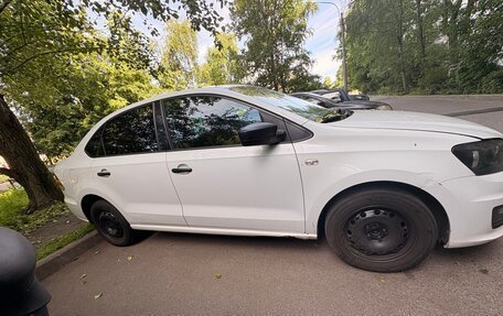 Volkswagen Polo VI (EU Market), 2019 год, 655 000 рублей, 2 фотография
