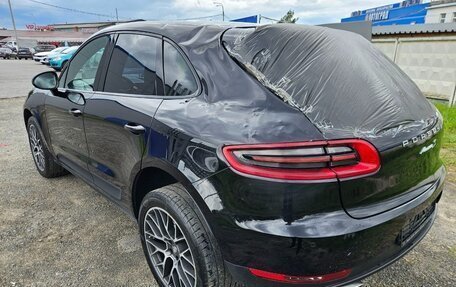 Porsche Macan I рестайлинг, 2018 год, 2 450 000 рублей, 3 фотография