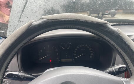 KIA Magentis I, 2004 год, 300 000 рублей, 9 фотография
