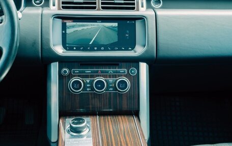 Land Rover Range Rover IV рестайлинг, 2017 год, 5 500 000 рублей, 9 фотография