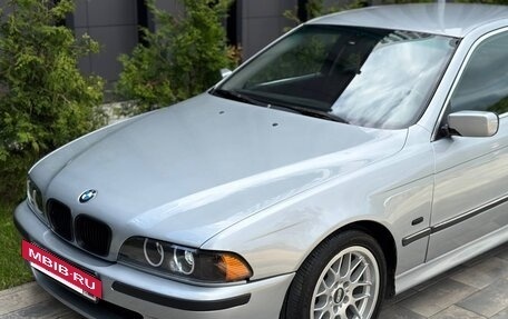 BMW 5 серия, 1998 год, 720 000 рублей, 11 фотография