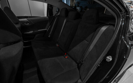 Honda Accord IX рестайлинг, 2013 год, 1 590 000 рублей, 12 фотография