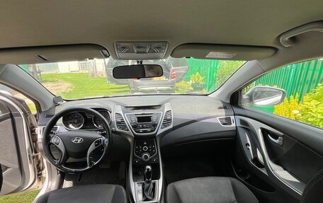 Hyundai Elantra V, 2014 год, 750 000 рублей, 9 фотография