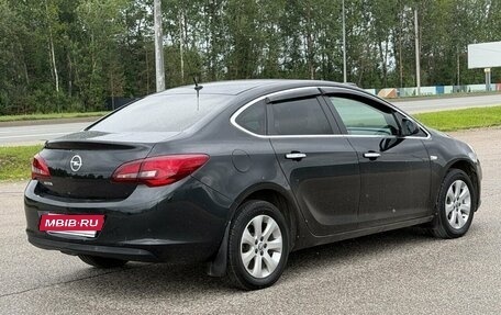 Opel Astra J, 2013 год, 757 000 рублей, 2 фотография