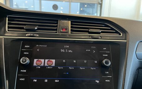 Volkswagen Tiguan II, 2018 год, 2 744 000 рублей, 14 фотография