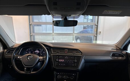 Volkswagen Tiguan II, 2018 год, 2 744 000 рублей, 9 фотография