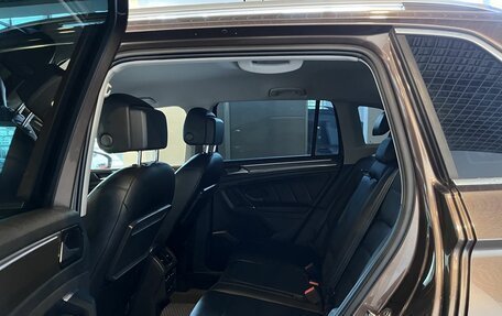 Volkswagen Tiguan II, 2018 год, 2 744 000 рублей, 24 фотография