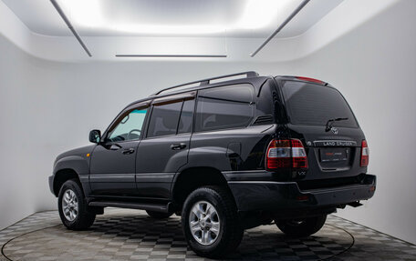 Toyota Land Cruiser 100 рестайлинг 2, 2006 год, 2 340 000 рублей, 8 фотография