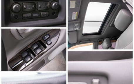 Toyota Land Cruiser 100 рестайлинг 2, 2006 год, 2 340 000 рублей, 18 фотография