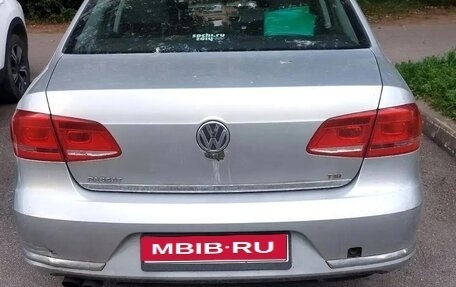 Volkswagen Passat B7, 2013 год, 600 000 рублей, 1 фотография
