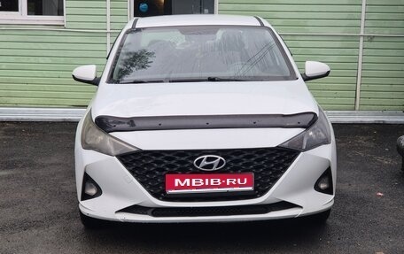 Hyundai Solaris II рестайлинг, 2020 год, 930 000 рублей, 1 фотография