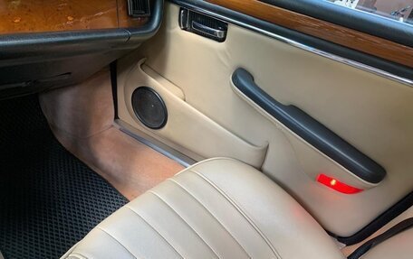 Jaguar XJ III (X350), 1982 год, 1 250 000 рублей, 8 фотография