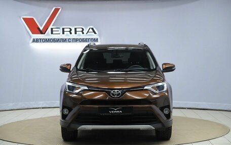 Toyota RAV4, 2016 год, 2 030 000 рублей, 2 фотография