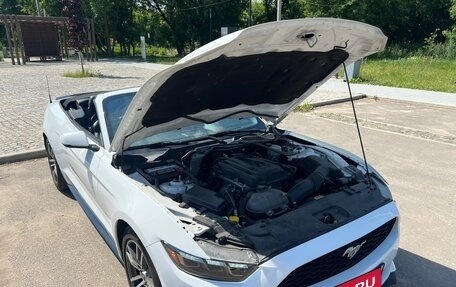 Ford Mustang VI рестайлинг, 2017 год, 2 350 000 рублей, 13 фотография