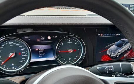 Mercedes-Benz E-Класс, 2020 год, 3 750 000 рублей, 7 фотография