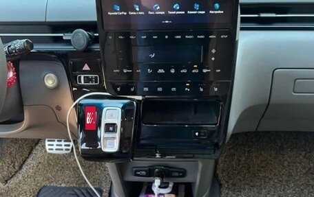 Hyundai Staria, 2021 год, 4 500 000 рублей, 6 фотография
