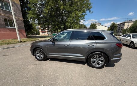 Volkswagen Touareg III, 2020 год, 4 690 000 рублей, 3 фотография