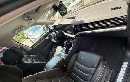 Volkswagen Touareg III, 2020 год, 4 690 000 рублей, 9 фотография