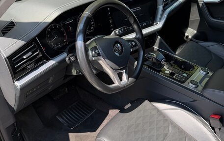 Volkswagen Touareg III, 2020 год, 4 690 000 рублей, 12 фотография