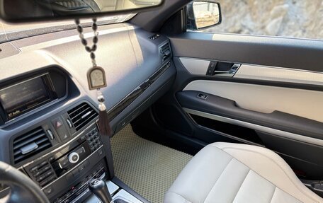 Mercedes-Benz E-Класс, 2011 год, 1 350 000 рублей, 8 фотография