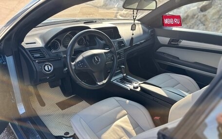Mercedes-Benz E-Класс, 2011 год, 1 350 000 рублей, 9 фотография