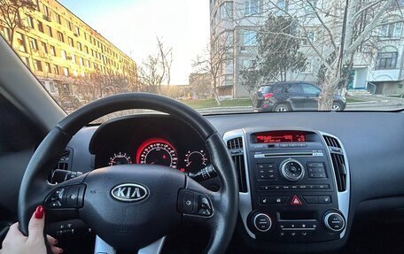 KIA cee'd I рестайлинг, 2010 год, 860 000 рублей, 12 фотография