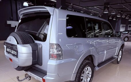 Mitsubishi Pajero IV, 2011 год, 1 923 000 рублей, 4 фотография