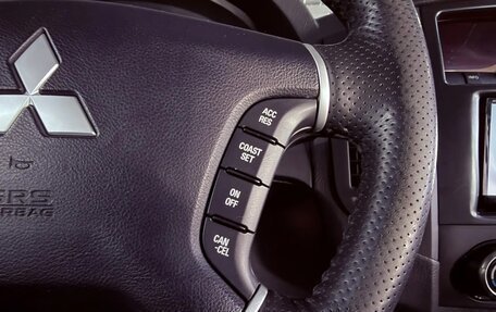 Mitsubishi Pajero IV, 2011 год, 1 923 000 рублей, 9 фотография