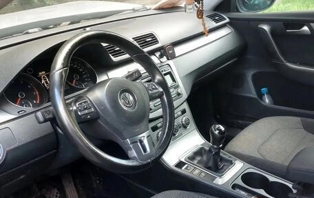 Volkswagen Passat B7, 2013 год, 600 000 рублей, 4 фотография