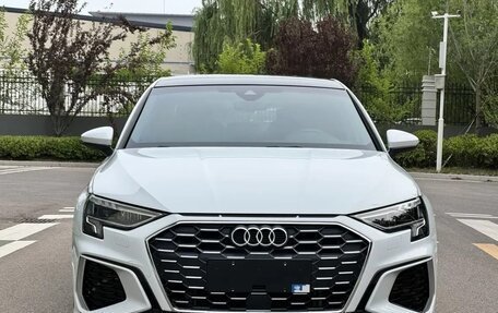Audi A3, 2023 год, 2 850 000 рублей, 2 фотография