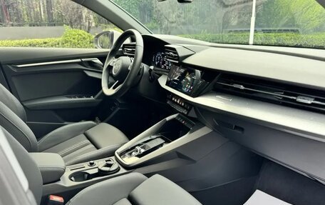Audi A3, 2023 год, 2 850 000 рублей, 15 фотография
