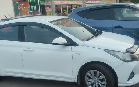 Hyundai Solaris II рестайлинг, 2020 год, 930 000 рублей, 8 фотография