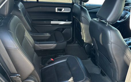 Ford Explorer VI, 2021 год, 4 050 000 рублей, 16 фотография