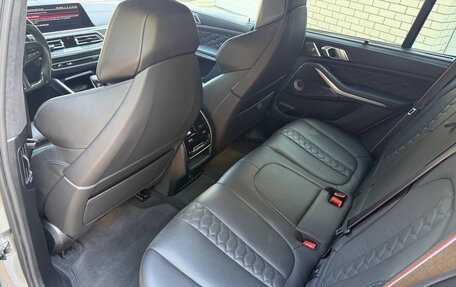BMW X5 M, 2022 год, 13 700 000 рублей, 15 фотография