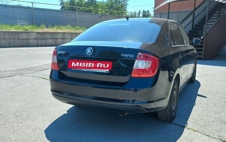 Skoda Rapid I, 2014 год, 800 000 рублей, 4 фотография