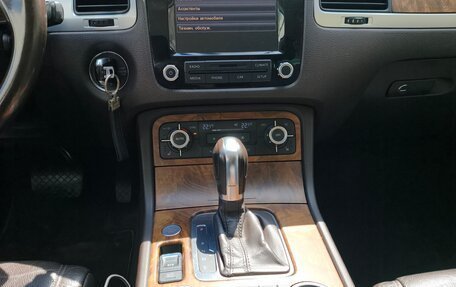 Volkswagen Touareg III, 2012 год, 2 300 000 рублей, 9 фотография