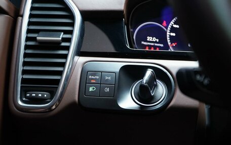 Porsche Cayenne III, 2021 год, 13 500 000 рублей, 19 фотография
