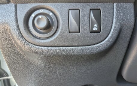 Renault Logan II, 2022 год, 1 079 000 рублей, 19 фотография
