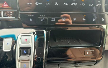 Hyundai Staria, 2025 год, 5 700 000 рублей, 17 фотография