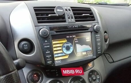Toyota RAV4, 2011 год, 1 265 000 рублей, 8 фотография